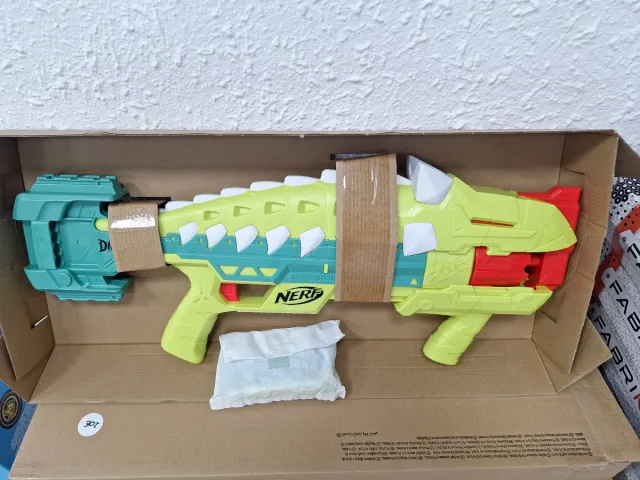 Pistola Nerf dinosaurio