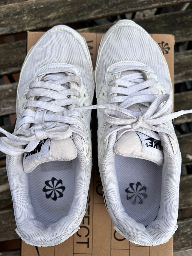 Nike Air Max 90 Mujer Gris y Blanco