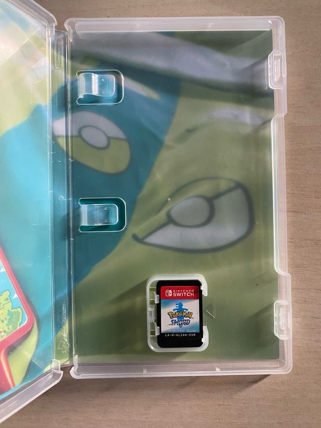 Juego Nintendo Switch Pokémon Espada