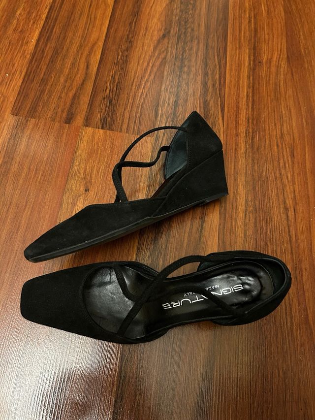 Tacones cuña ante y cuero negro T37