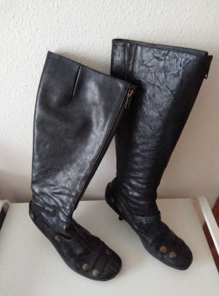 Botas altas Muxart negras