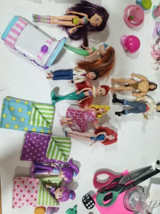 Lote de Muñecas Casa de muñecas