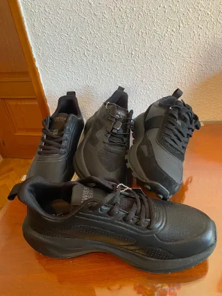 Zapatillas Nuevas en Herencia