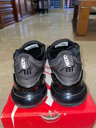 Nike Air Max 270 Zapatillas Negras Blancas