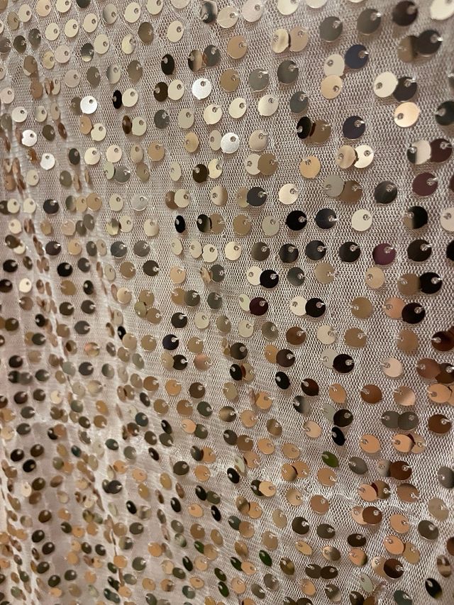 Vestido longo lantejoulas cruzado dourado/rosa