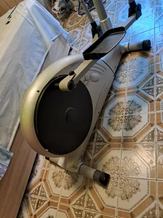 Bicicleta Elíptica VE 630 Maxi