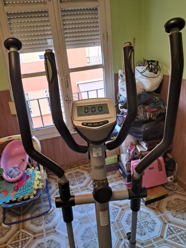 Bicicleta Elíptica VE 630 Maxi