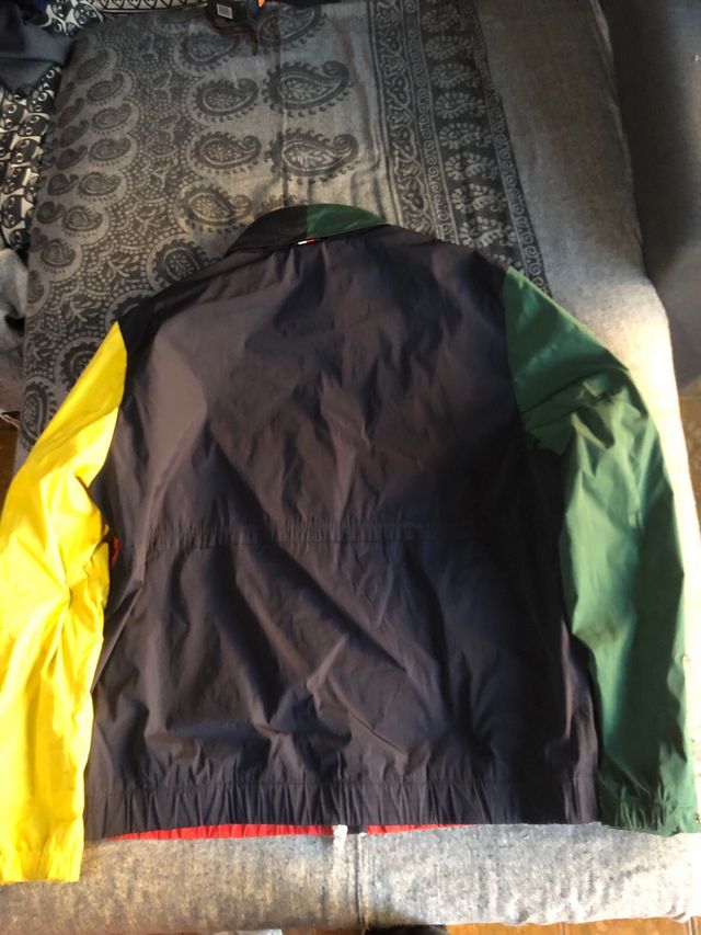 Chaqueta Tommy Hilfiger Colores