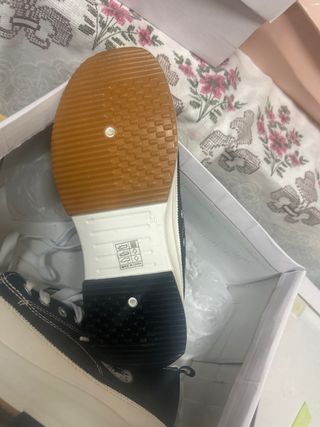 Converse plataforma negras y blancas