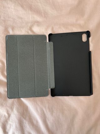 Tablet Acer con funda