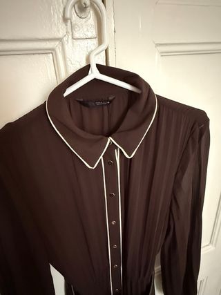 Viral! Vestido plisado Zara marrón XS