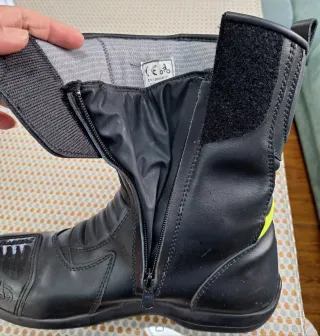 Botas de Moto Impermeables Negras