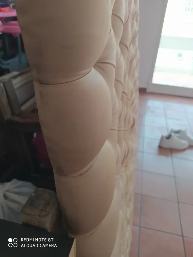 Cabecero tapizado beige , leer anuncio, cama de 90