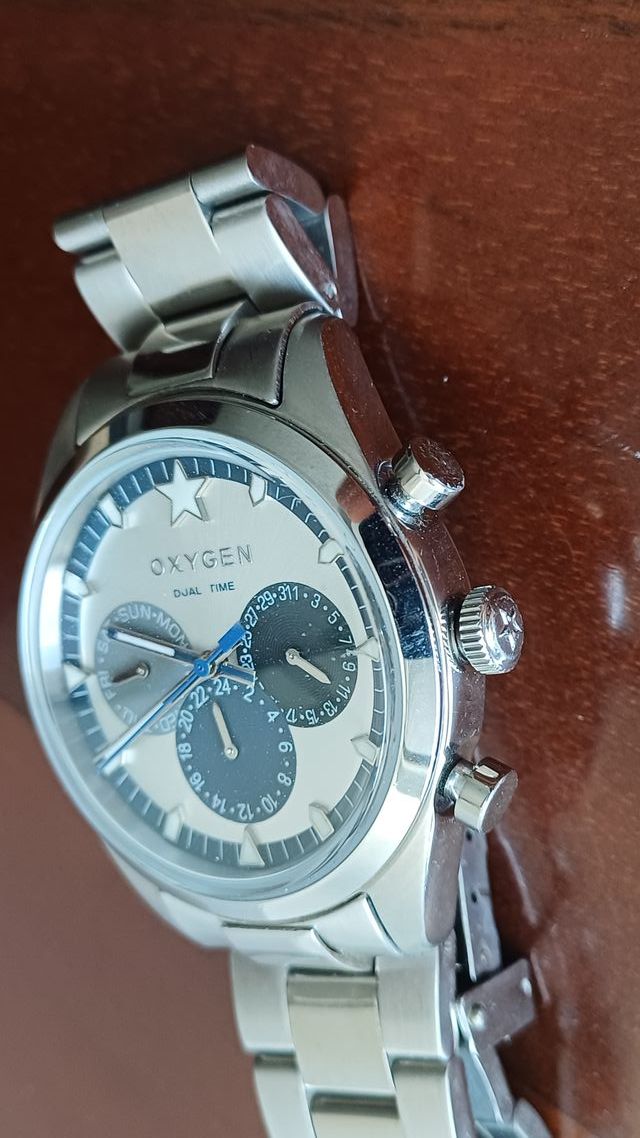 Reloj Oxygen Cuarzo Plata y Blanco
