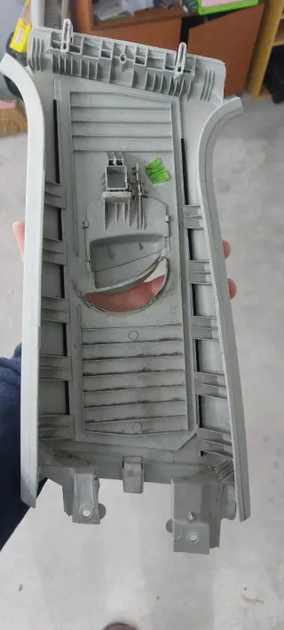 Plástico Teto Seat Leon 1P Direito.