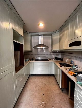 Puertas y muebles lacados y barnizados