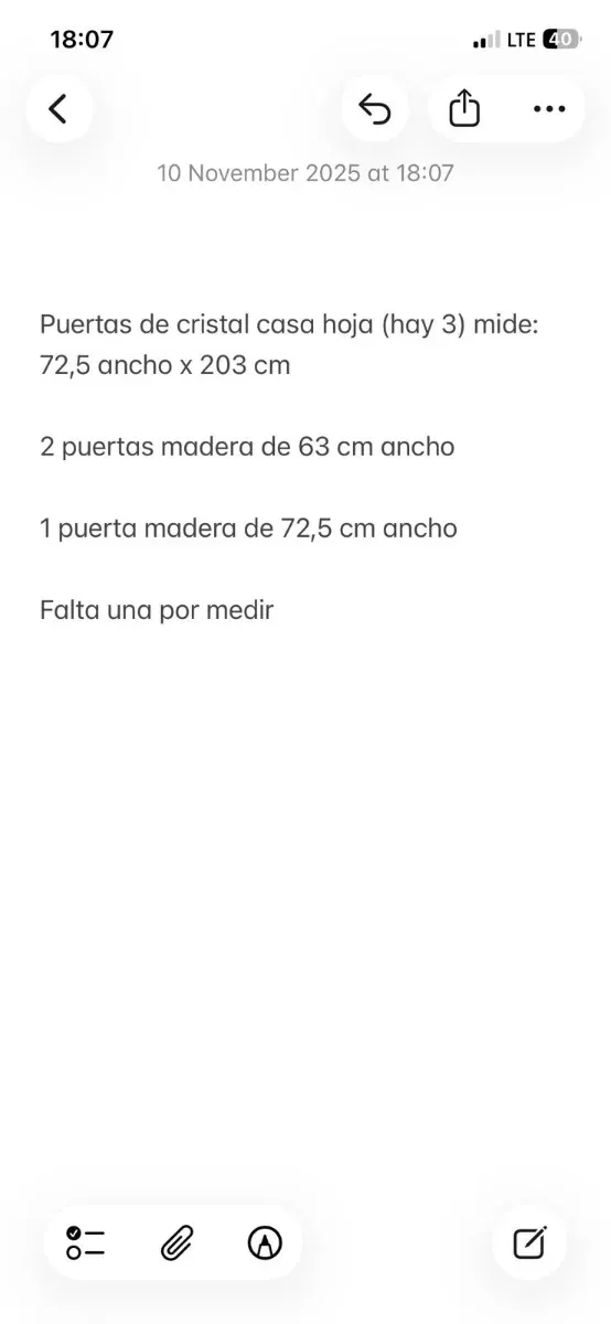 Puerta madera maciza