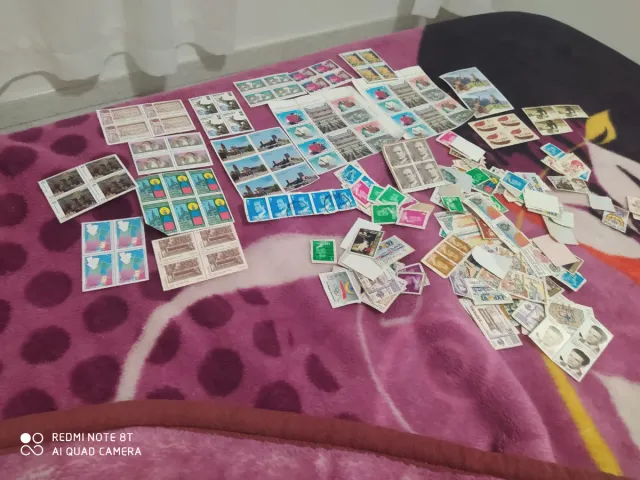 Lote de sellos variados