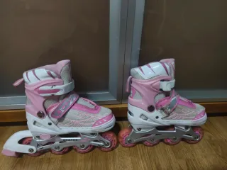 Patines en línea rosas con luces talla 31/34