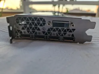 Tarjeta Gráfica NVIDIA Quadro VCQRTX 5000