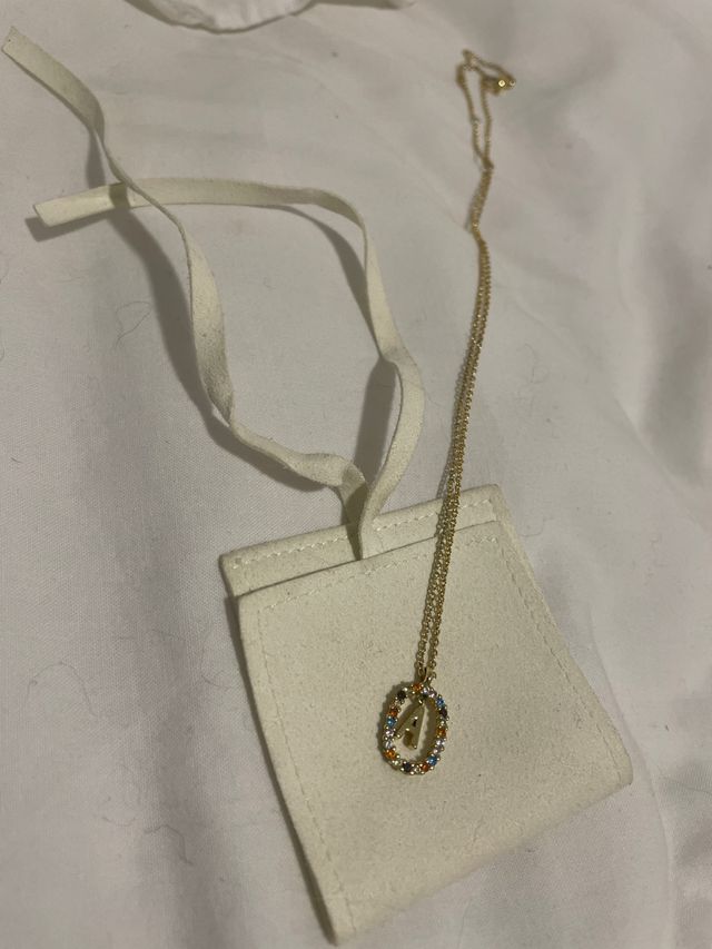 Colgante Letra A con circonitas