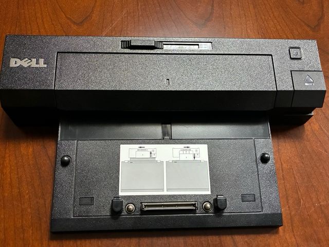 Base de conexión Dell