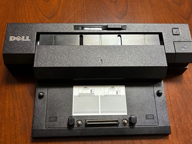 Base de conexión Dell