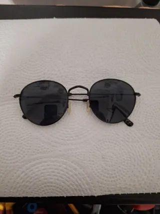 Gafas de sol redondas polarizadas negras