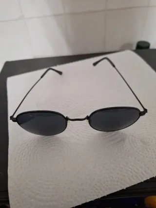 Gafas de sol redondas polarizadas negras