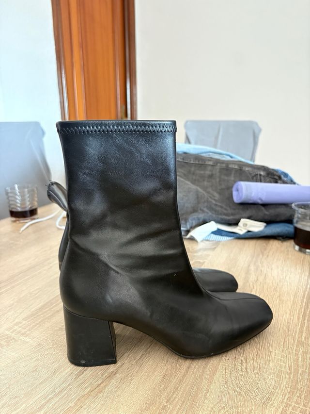 Botas negras tacón cuadrado
