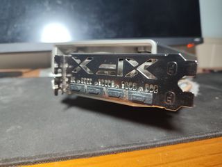 Tarjeta Gráfica XFX RX 6700 XT 12GB + fuente