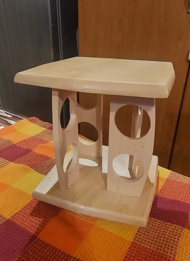 Porta spezie girevole in legno chiaro 18xh20x18 cm