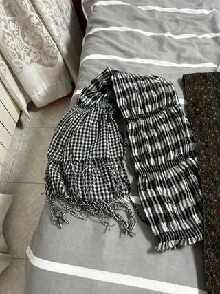 Lote de fulares en buen estado, uno es de seda