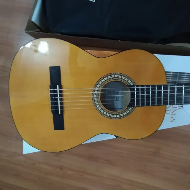 Guitarra OQAN QGC-10 Junior 3/4