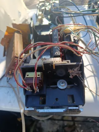 2   frontali Indesit per TV vintage