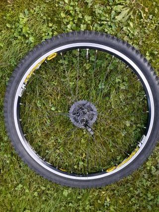 Llanta trasera Mavic Crossland + llanta alexrims