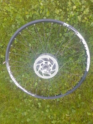 Llanta trasera Mavic Crossland + llanta alexrims