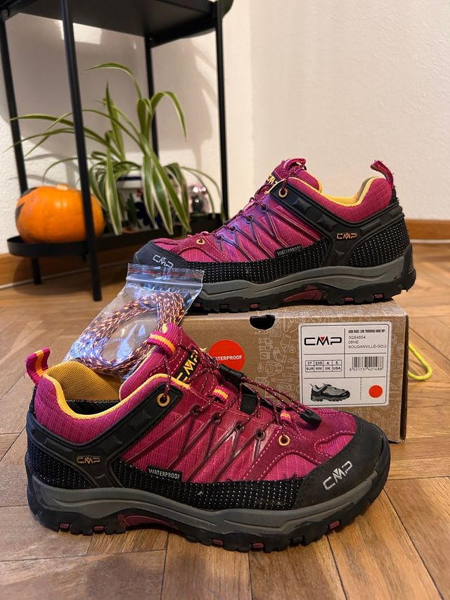 Zapatillas senderismo CMP talla 37 niña. 23cm