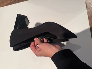 Zapatos de tacón Zara negros