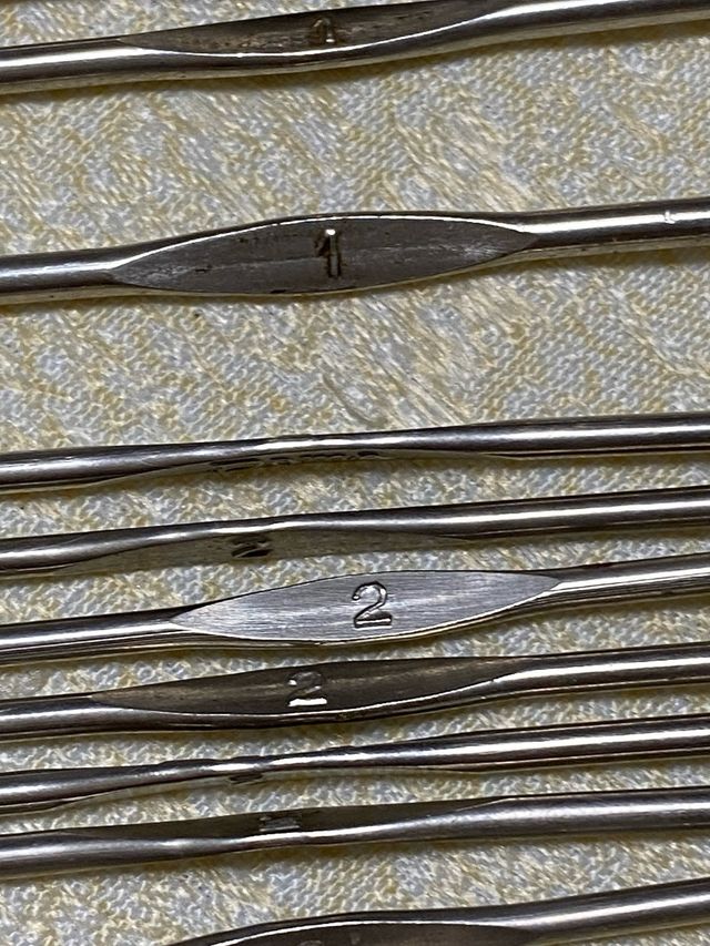 Agujas de tejer variadas