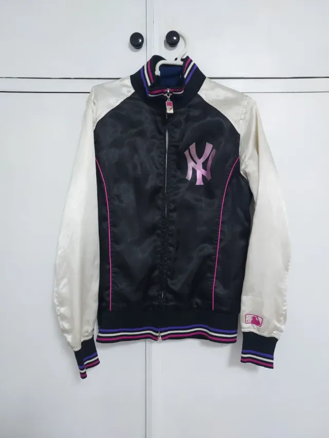 Chaqueta Adidas Yankees Negra y Blanca