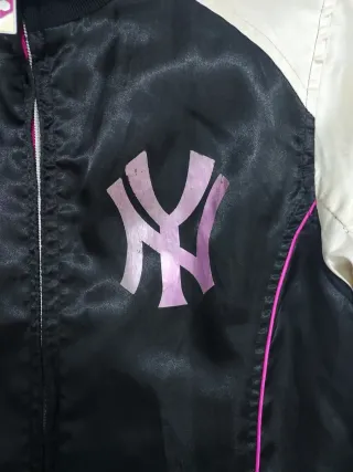 Chaqueta Adidas Yankees Negra y Blanca