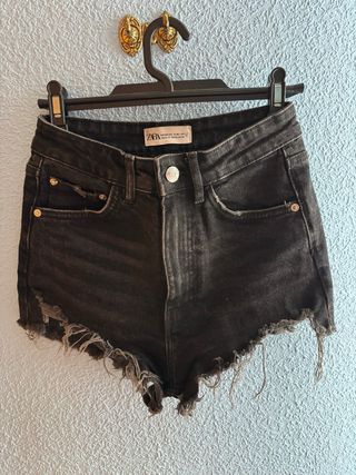 Shorts vaqueros Zara negros talla XS