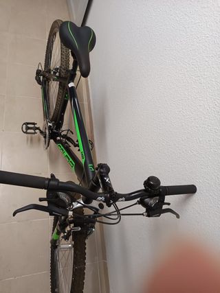 Bicicleta de montaña Conor 5400 Negra y Verde