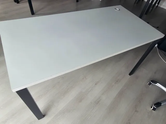 Mesa de escritorio oficina