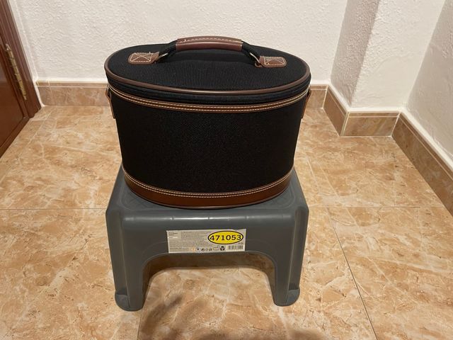 Neceser rígido tela negro y marrón