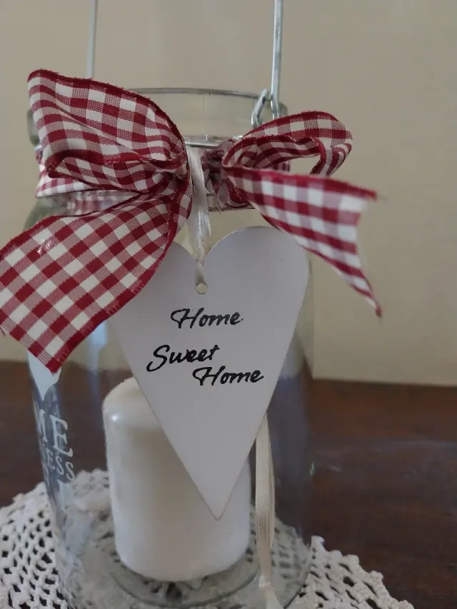 Portacandele in vetro con fiocco a quadri rossi