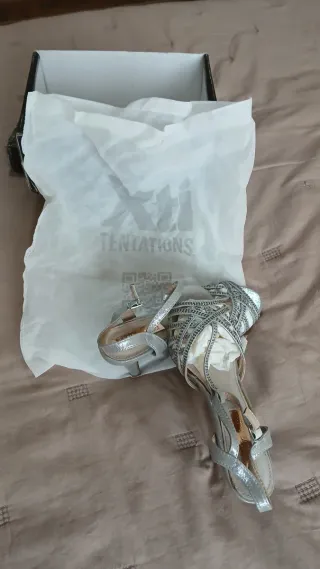 Sandalias Xti plateadas fiesta