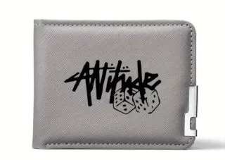 Cartera blanca con diseño de dados