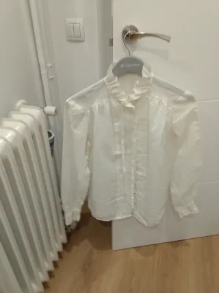 Blusa blanca fina talla M